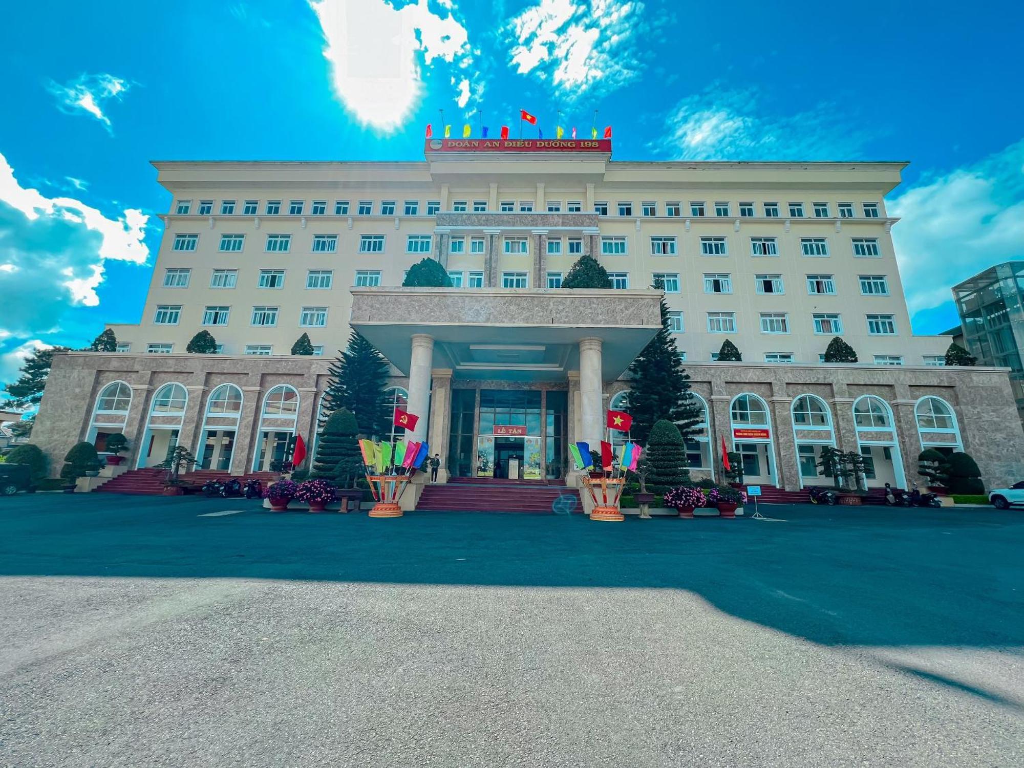 Khach San Doan 198 Da Lat Hotel Khu Chi Lăng Екстериор снимка